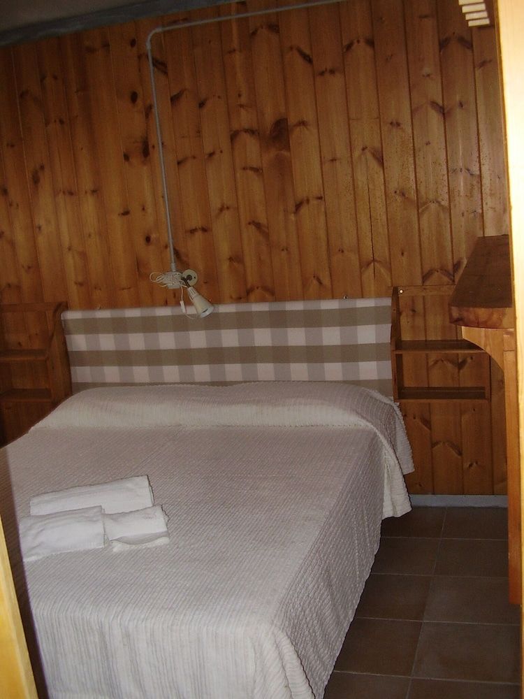 Classic Bungalow, 2 Bedrooms