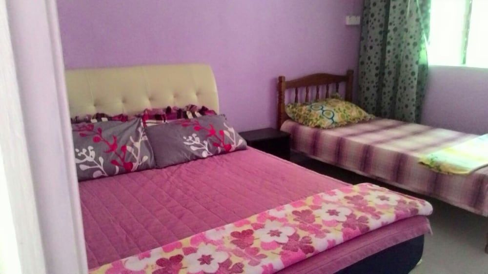 Room, 4 Bedrooms