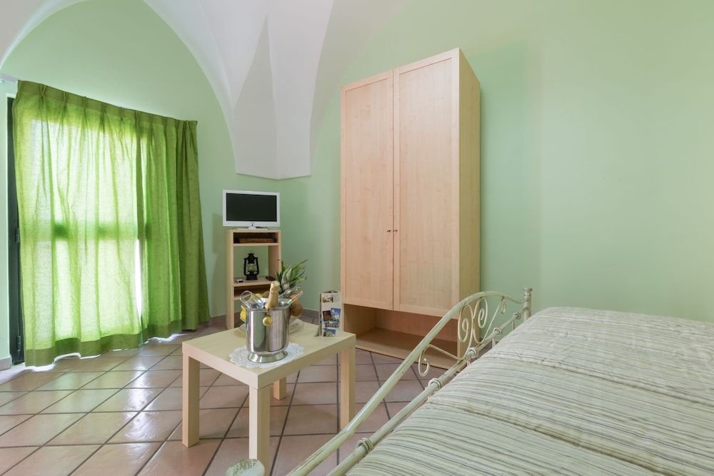 Le Dimore dei Messapi Quadruple Room (Odra) 4