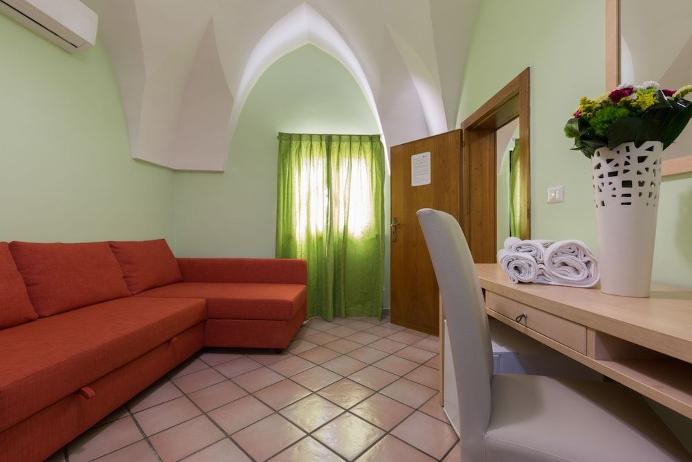 Le Dimore dei Messapi Quadruple Room (Odra) 5