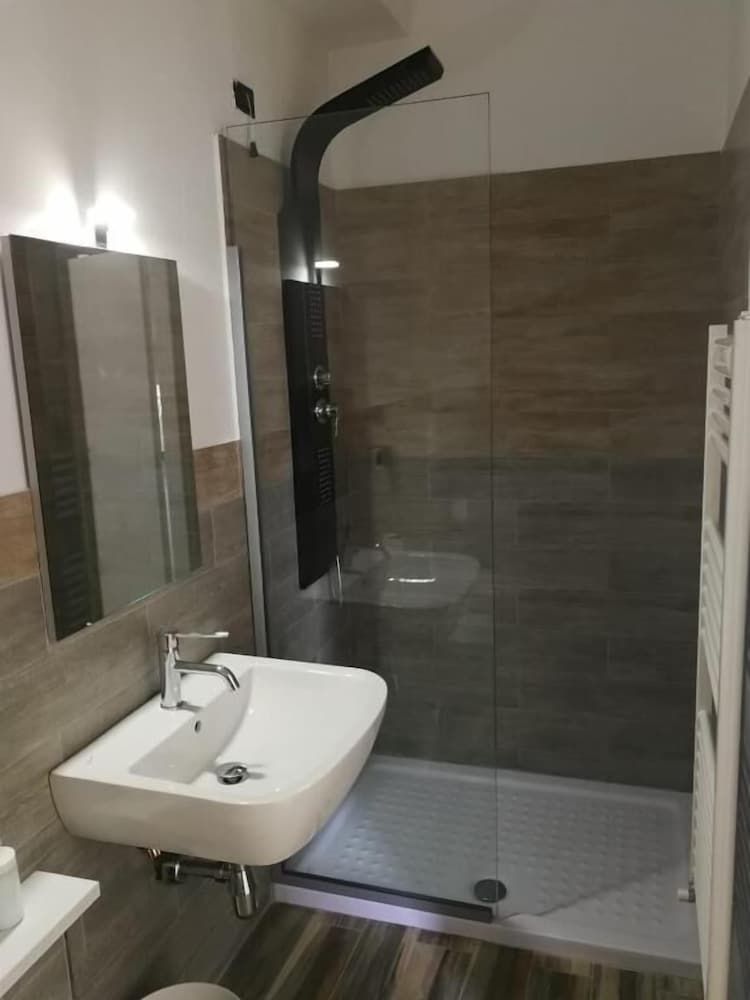 b&b Crispino Classic Quadruple Room 5