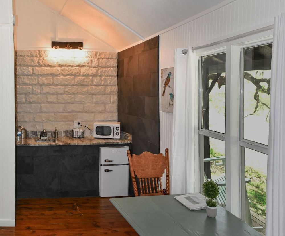 Tillman Resort Cabin 103 3