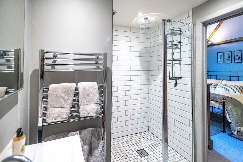 Barton Cottage Bed and Breakfast Classic Room 5