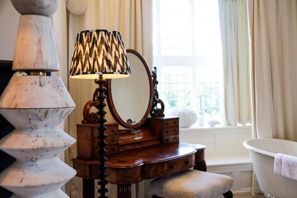 The Highfield House Deluxe Suite 11