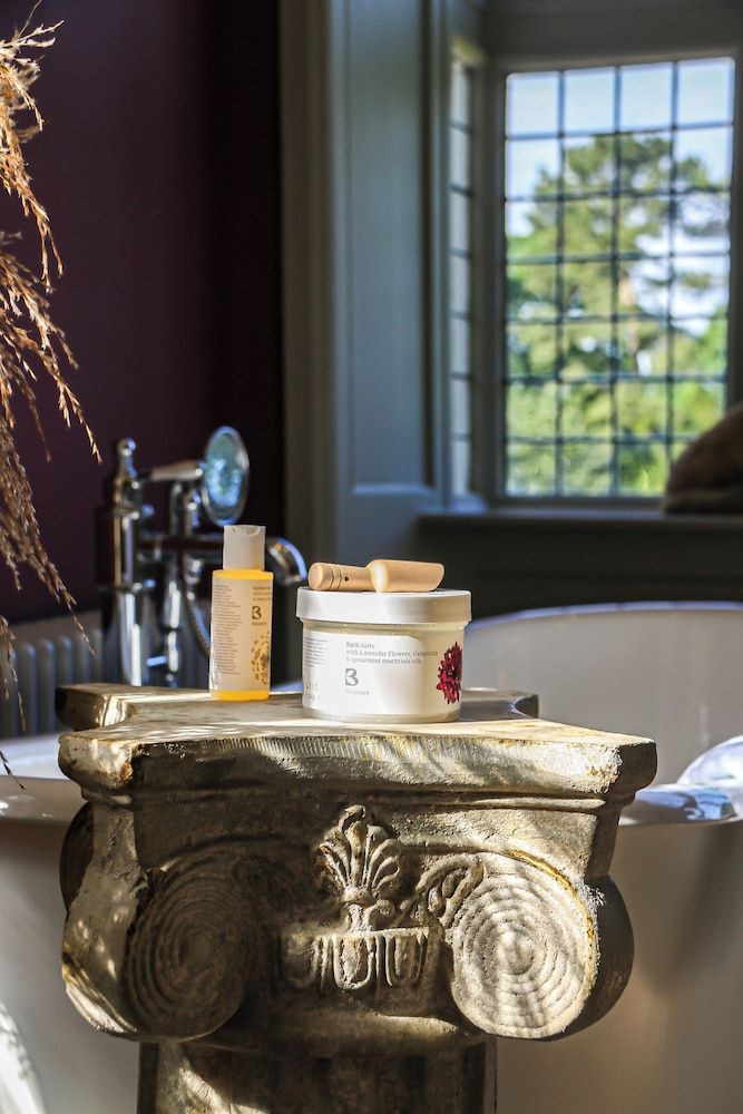 The Highfield House Deluxe Suite 10