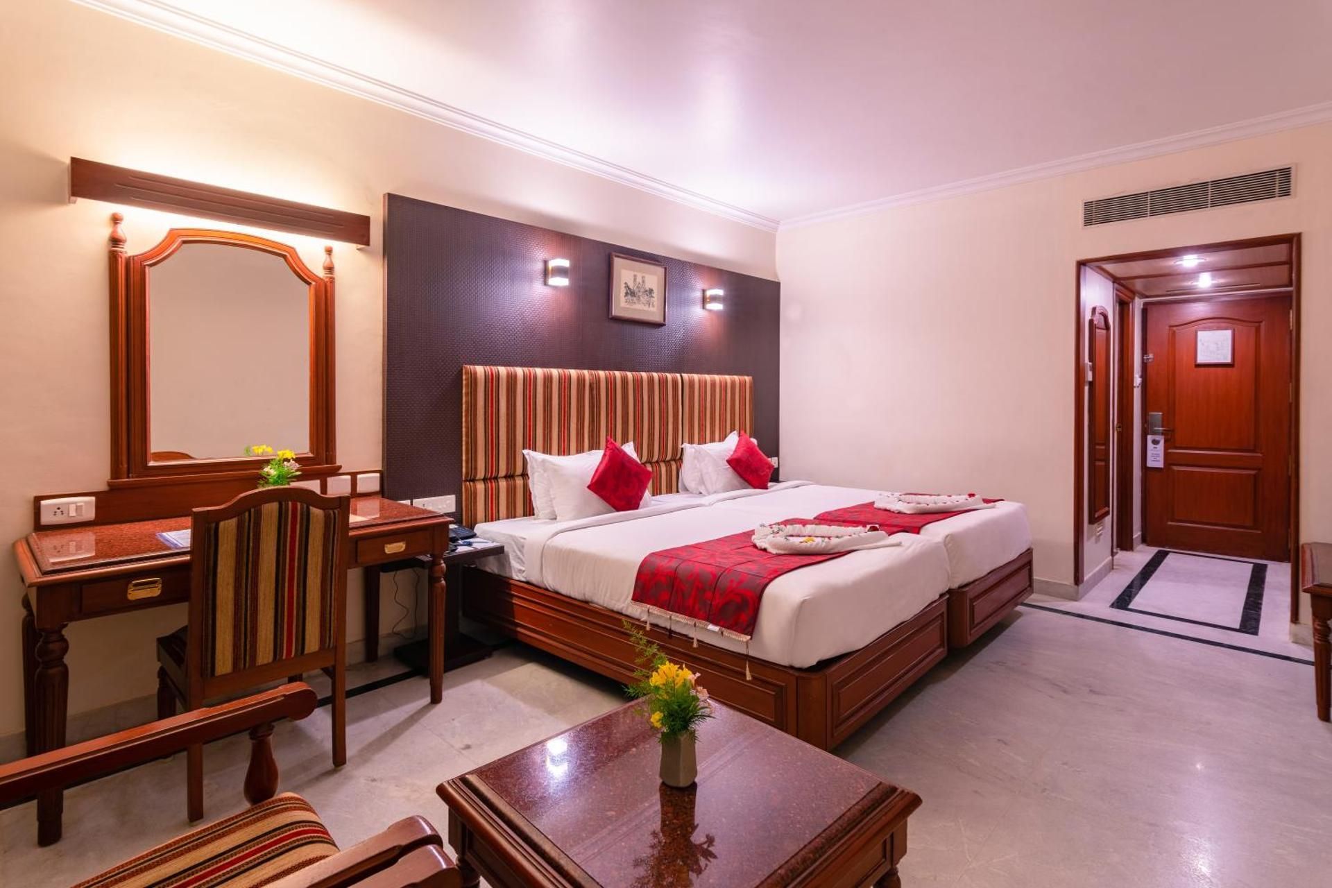 Hotel Annamalai International Premium Twin Room 7