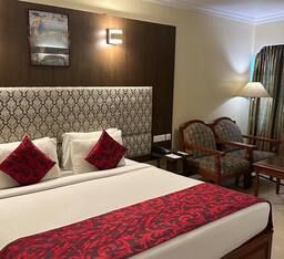 Hotel Annamalai International Standard Quadruple Room ( Annex Building ) - No Lift