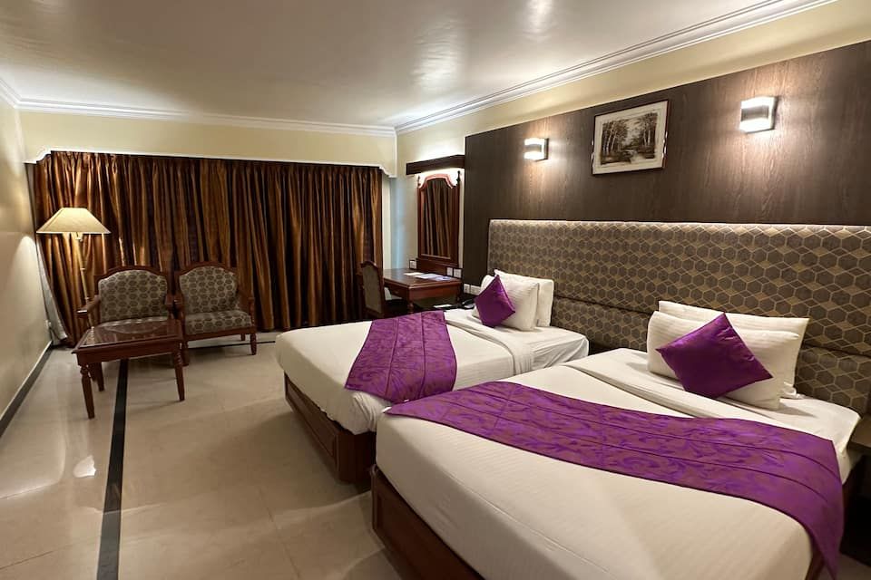 Hotel Annamalai International Premium Twin Room 8
