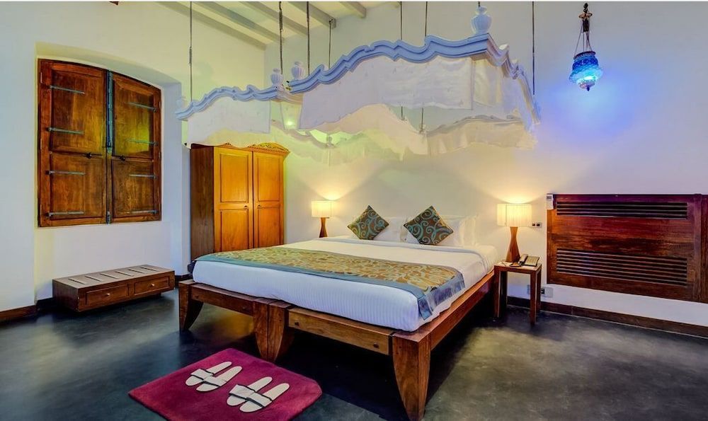 Le Dupleix Deluxe Room 3
