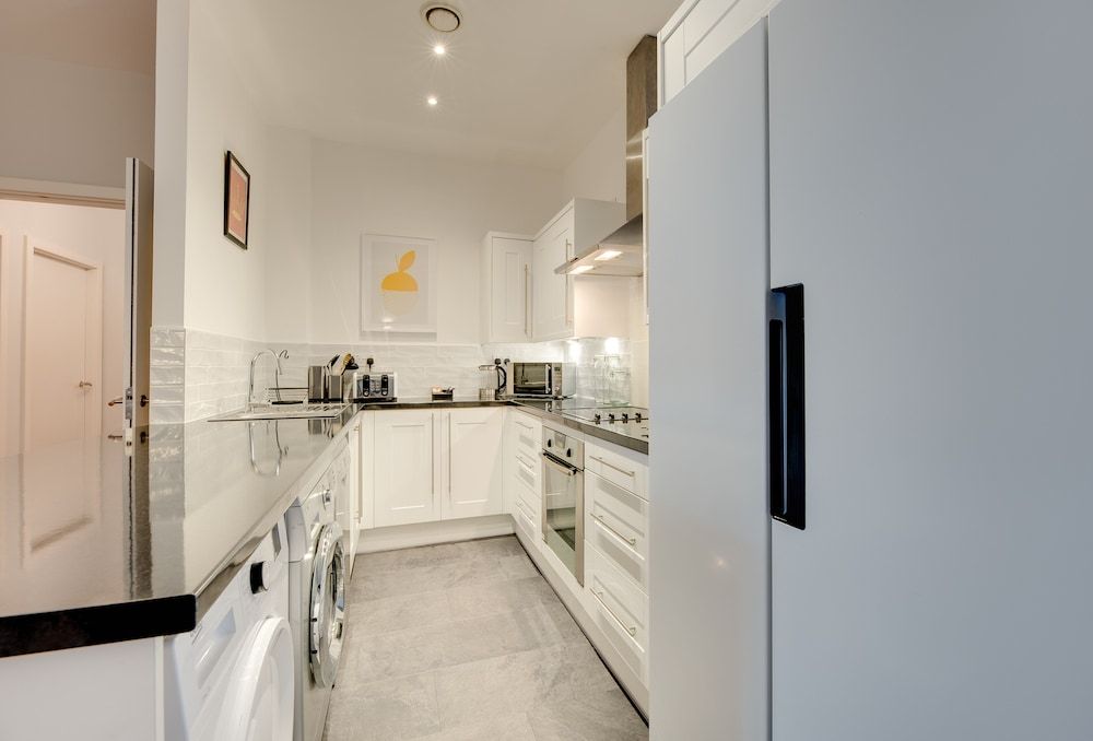 Week2Week Two Bedroom City Centre