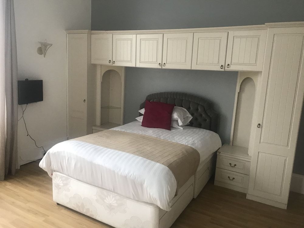 Traditional Quadruple Room, 2 Double Beds, Non Smoking, Garden View