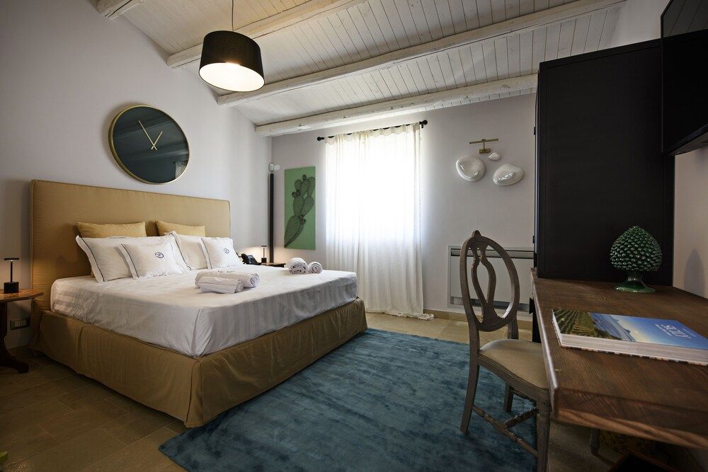 POGGIO LEANO Classic Room 4