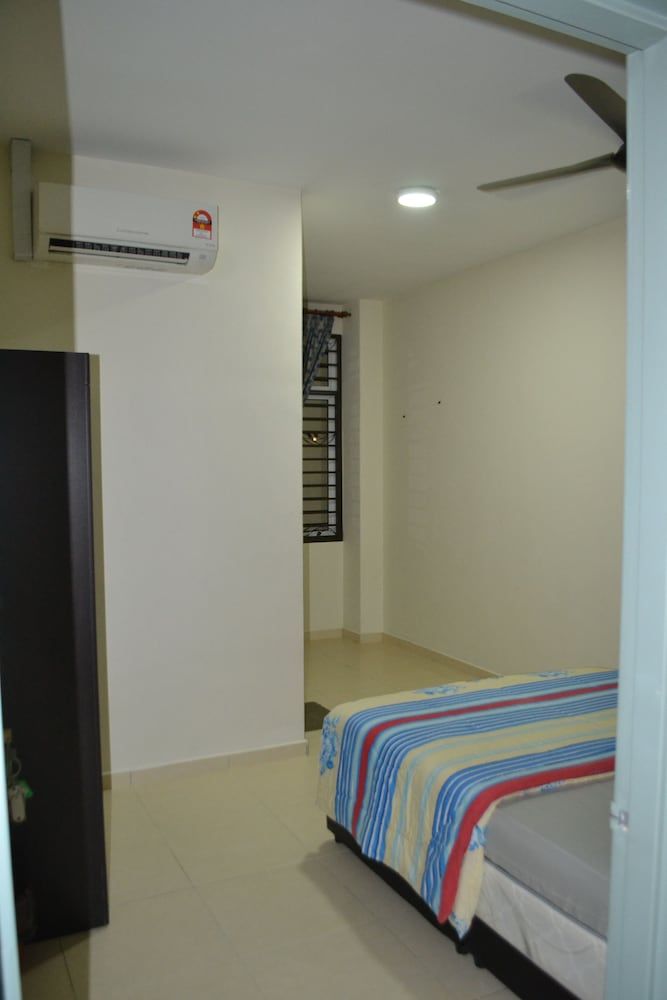 Sitiyam Homestay Kota Warisan Superior Room 4