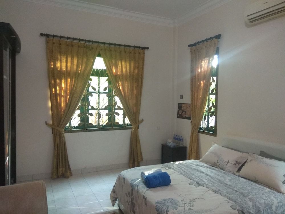 undefined Villa Shamir near KLIA 10