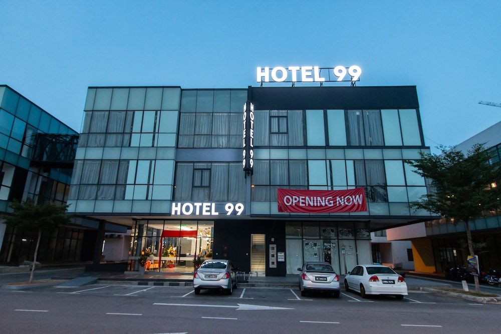 undefined Hotel 99 Sepang KLIA 8