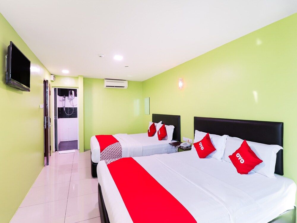 undefined OYO 89665 Royale City Hotel 10