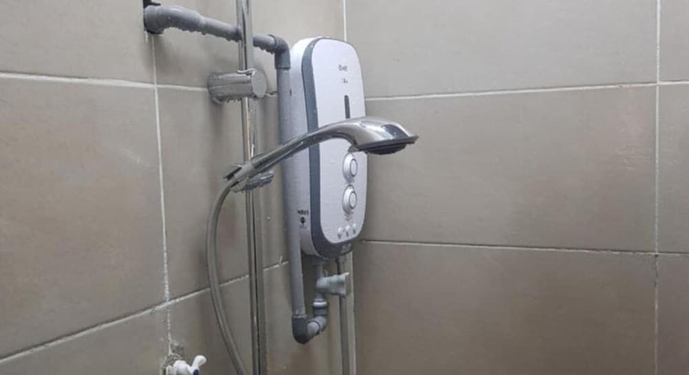 Kl Backpackers @ Klia Super Single Bed in Mixed Dormitory Room 8