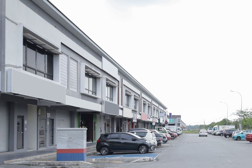 undefined OYO 90399 Green Home Hotel 4