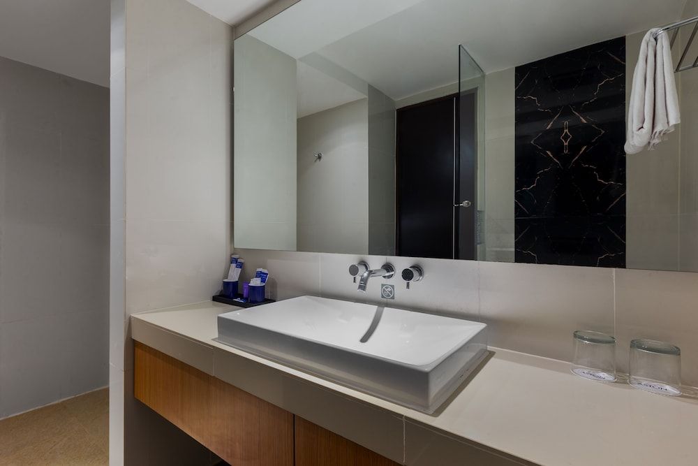 Aston Inn Cilacap Executive Balcony 5