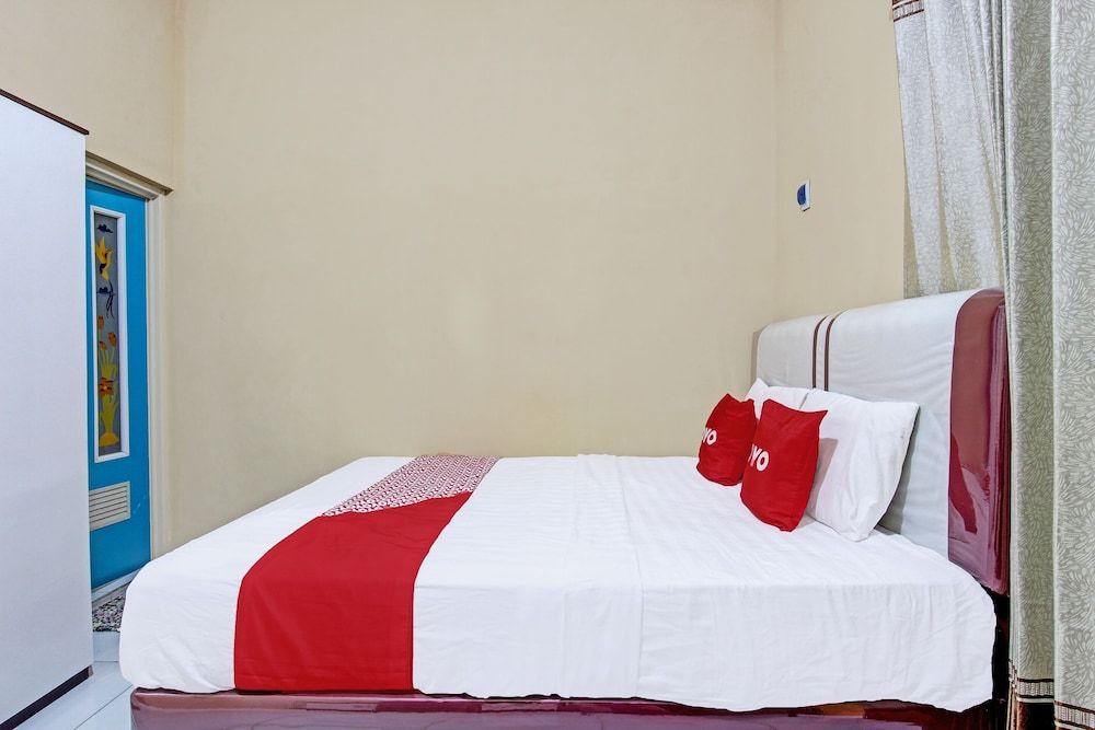 Hotel O Amole Paviliun Syariah Standard Double Room 4