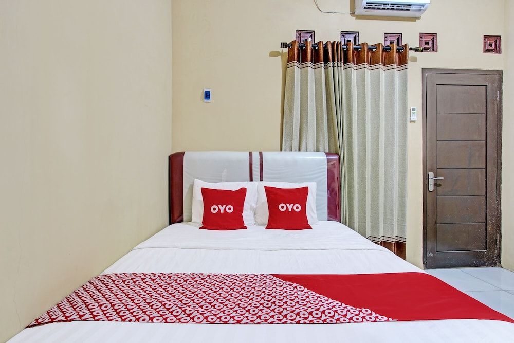 Hotel O Amole Paviliun Syariah Standard Double Room 2