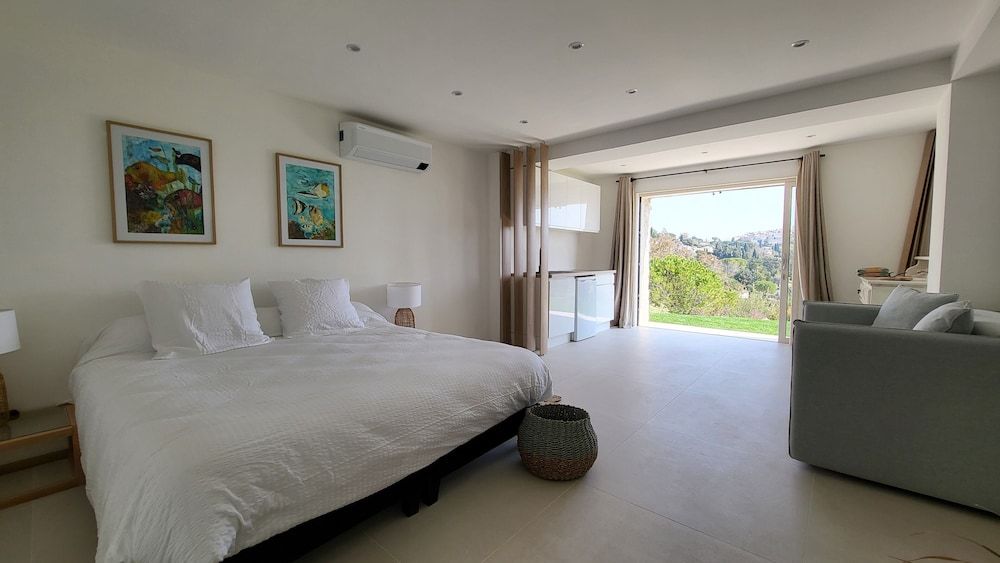 Comfort Studio Suite