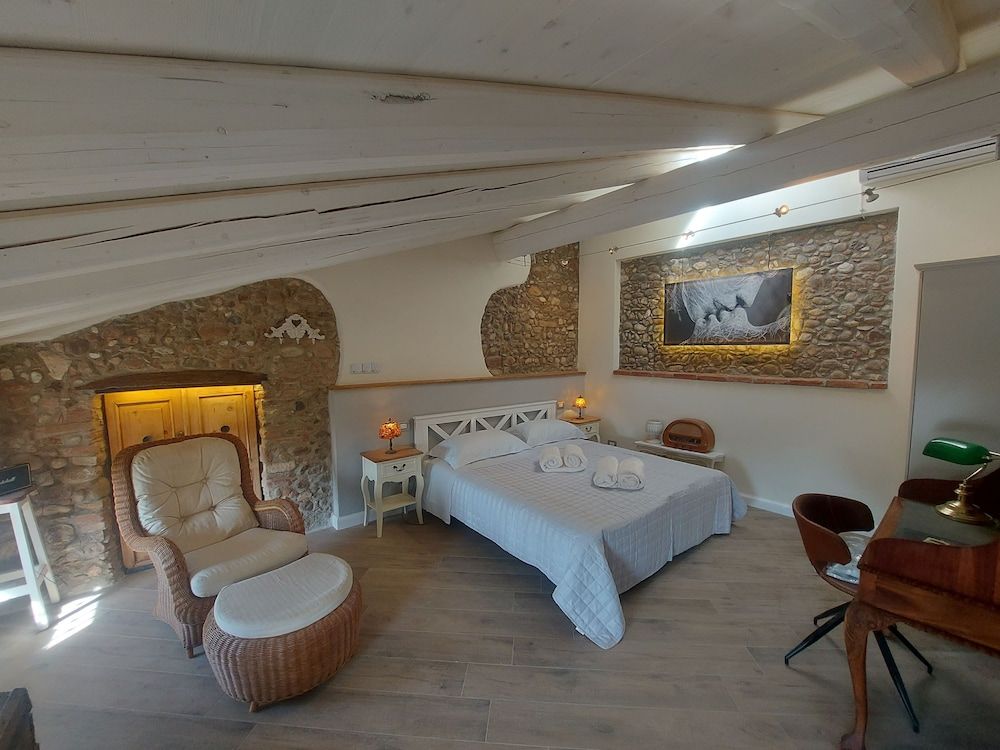 B&B Corte Colli Antichi Design Double Room, 1 King Bed