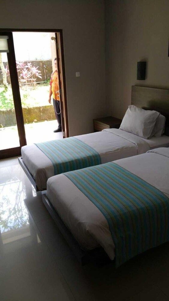 Anggrek Room