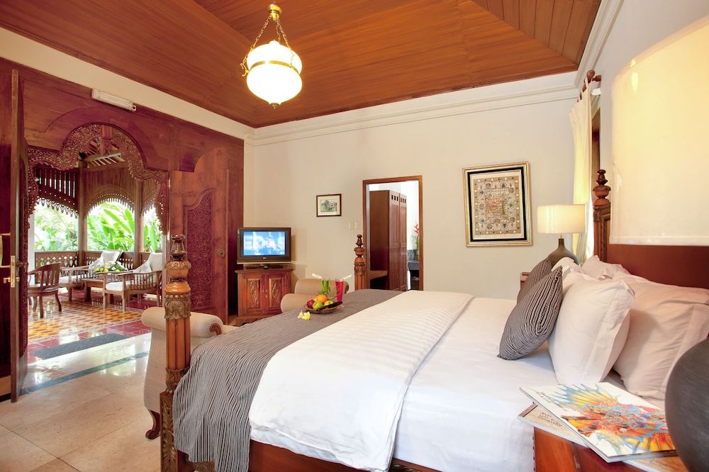 3 Bed room Arum nDalu Villa with private pool and Open Air Living room