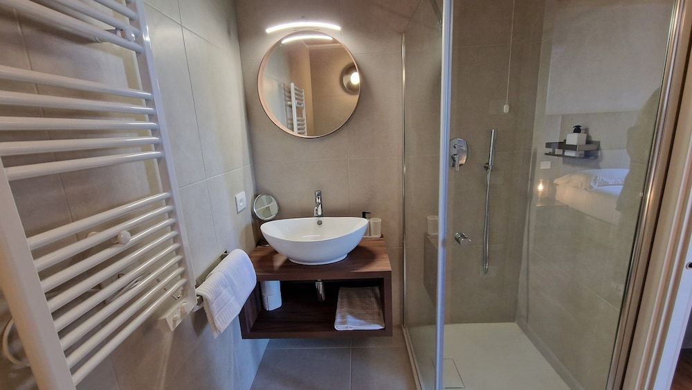 CasaOssan Comfort Double or Twin Room 6