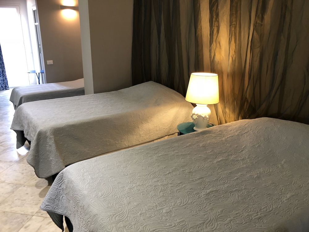 Hotel Portorais