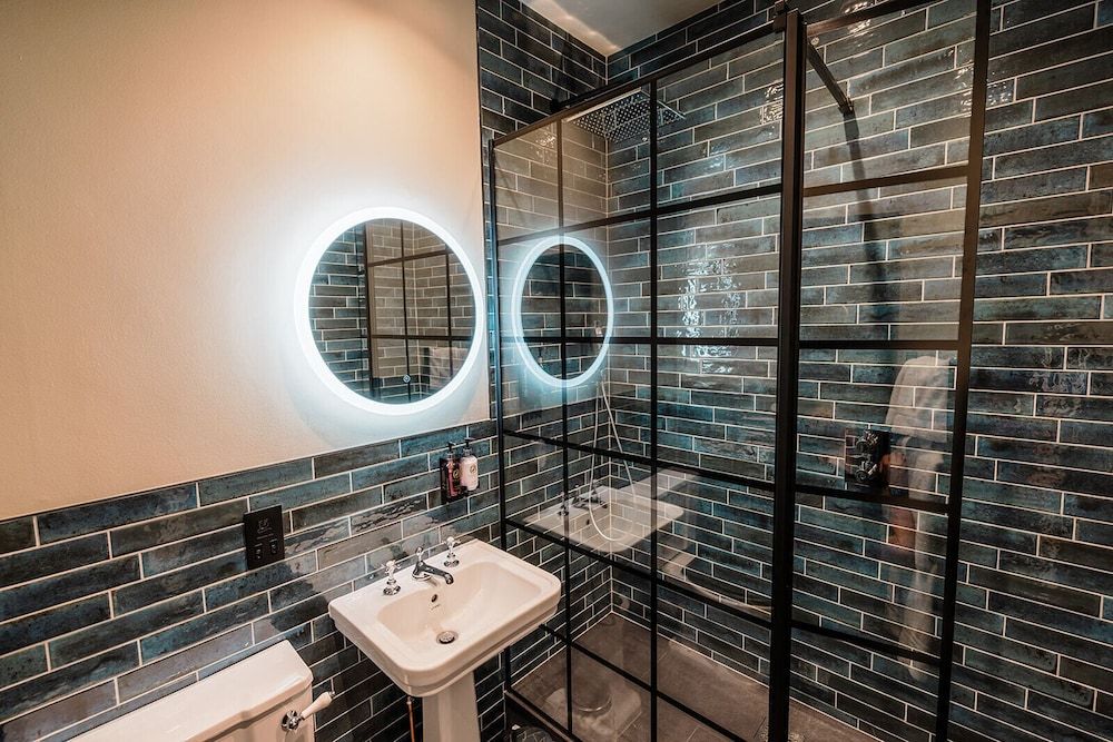 The George - Hathersage Executive Double Room 3