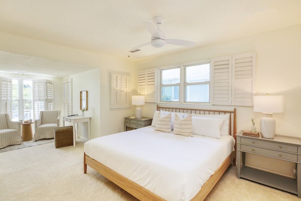 Apartment (3 Bedrooms)