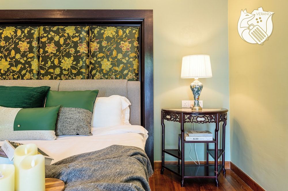 6BR Ampang Pool Villa 26P with Garden Luxury Villa 12