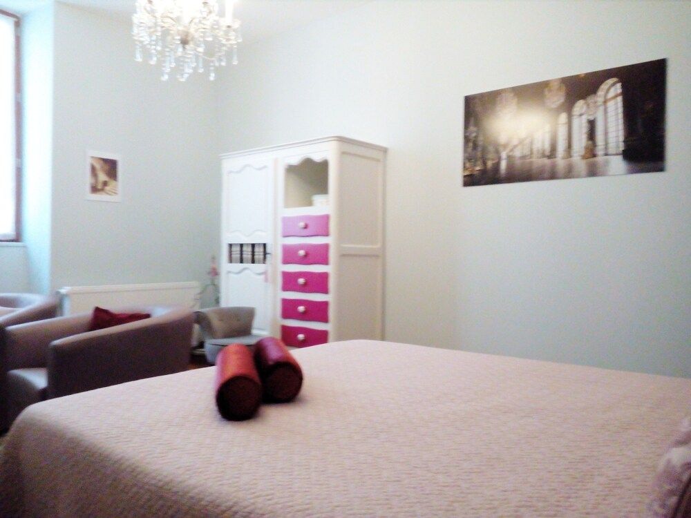 Double Room (Bordeaux) with Fibre-optic