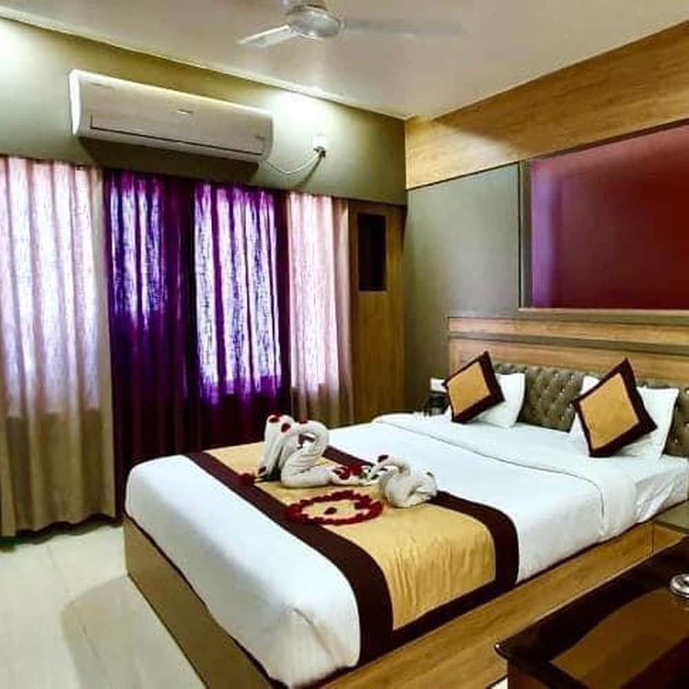 undefined Hotel Geeta Bilaspur 7