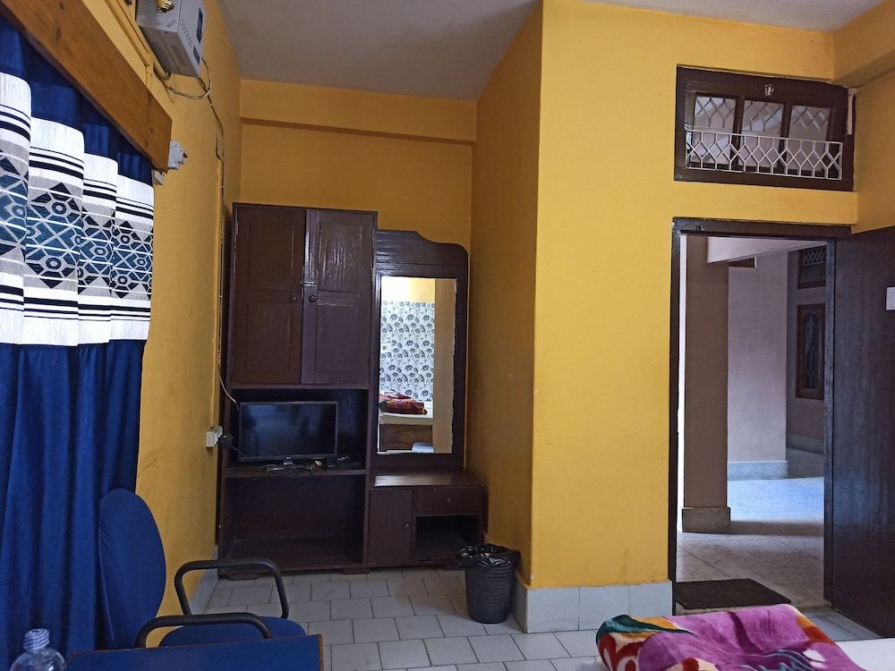 Hotel Aane Standard Double Room 6