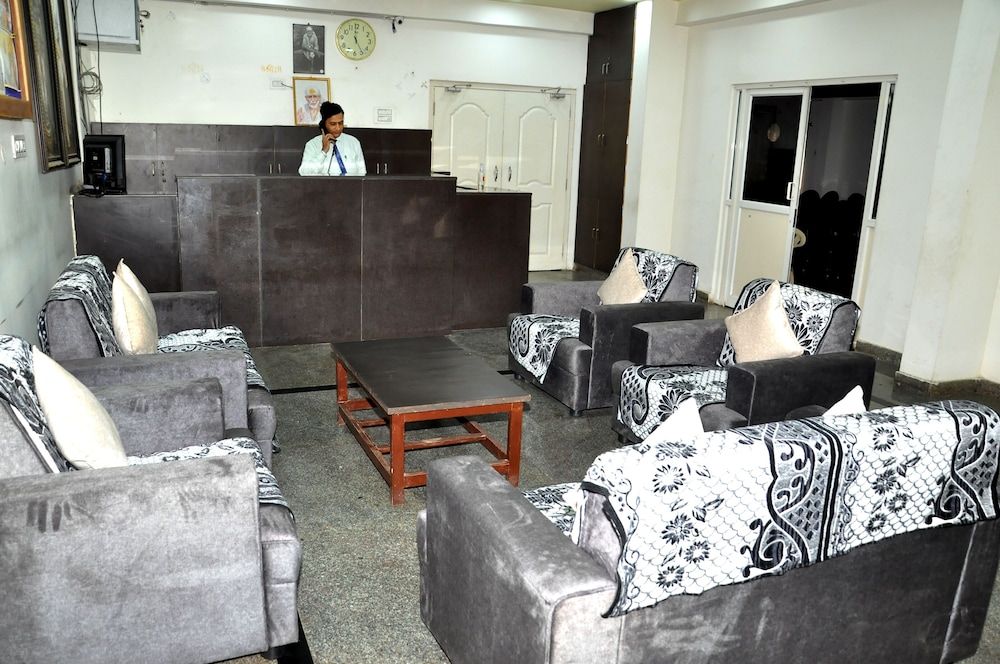 undefined Cosmopolitan Cultural Centre 2