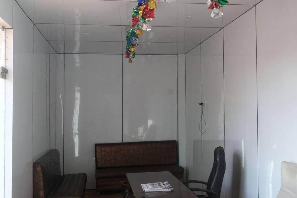 undefined Hotel Prince International 9