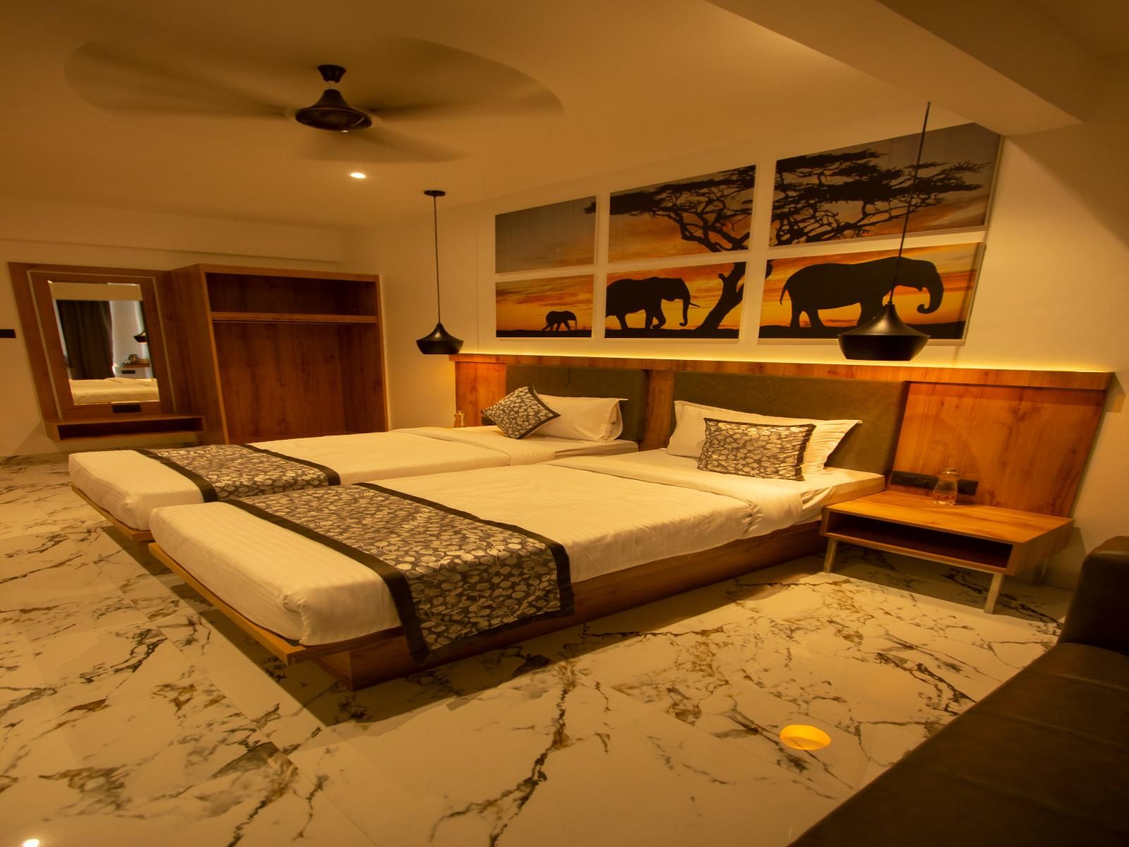Monarch Montvert Rabale Executive Twin Room 4