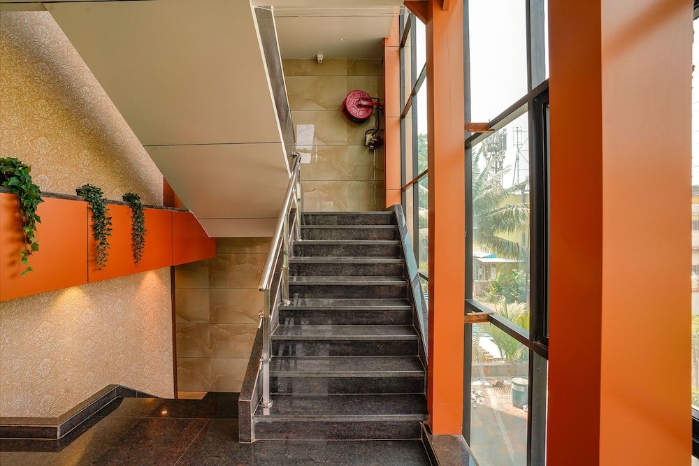 undefined Hotel O Super Inn 4