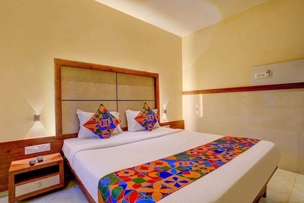 Hotel O Super Inn Deluxe Room 3