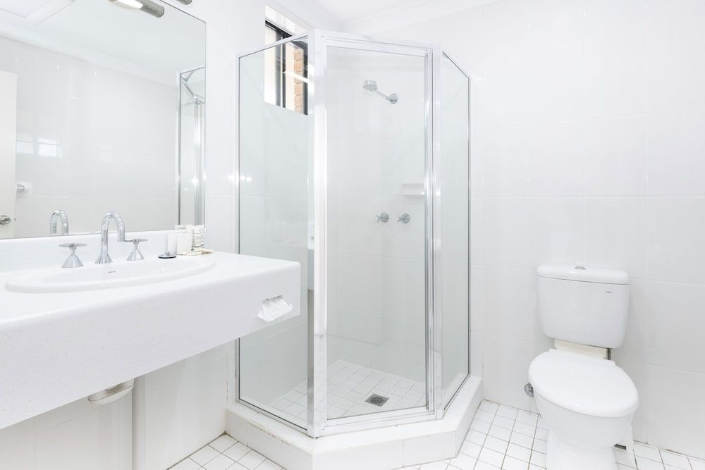 Zig Zag Motel Family Room, Multiple Beds, Refrigerator & Microwave, Ground Floor 5