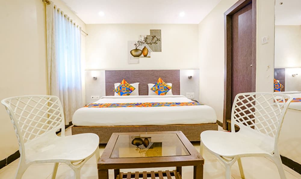 Baramati Stays AC ROOM 2