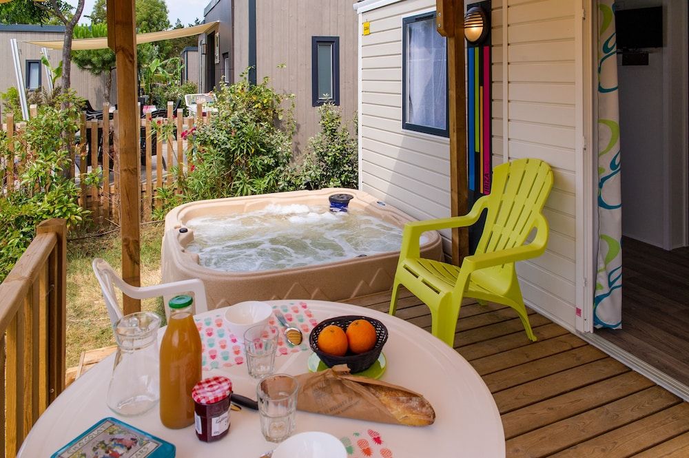 Cottage, 2 people (private spa)