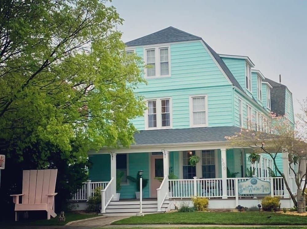 SaltWater Inn