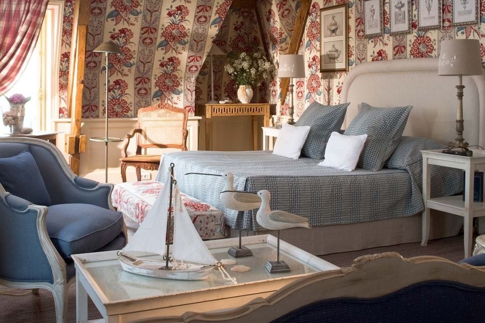 Suite, Sea View