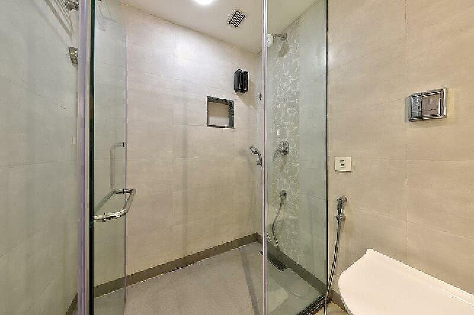 The Central Park Hotel Superior Room 4