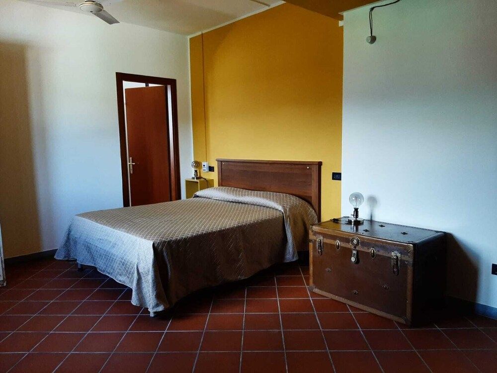 Calendiluna Classic Room 2