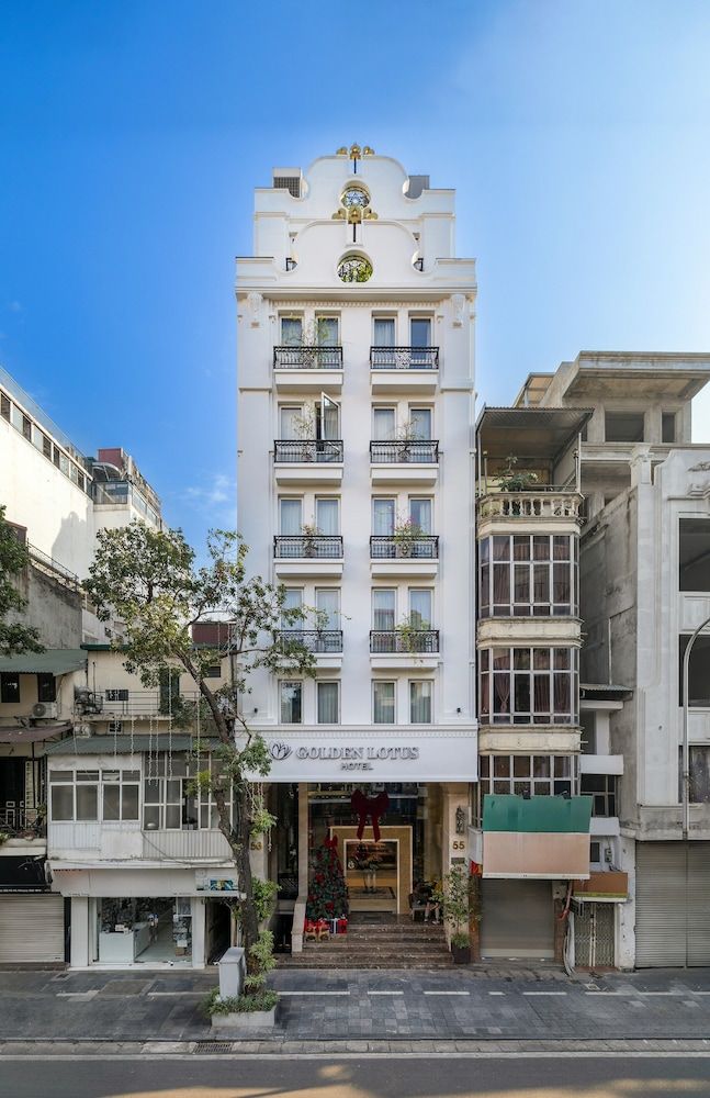 undefined Golden Lotus Luxury Hotel 9